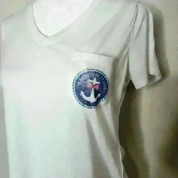 Red Camel women's v-neck tee size medium - Picture 4 of 7